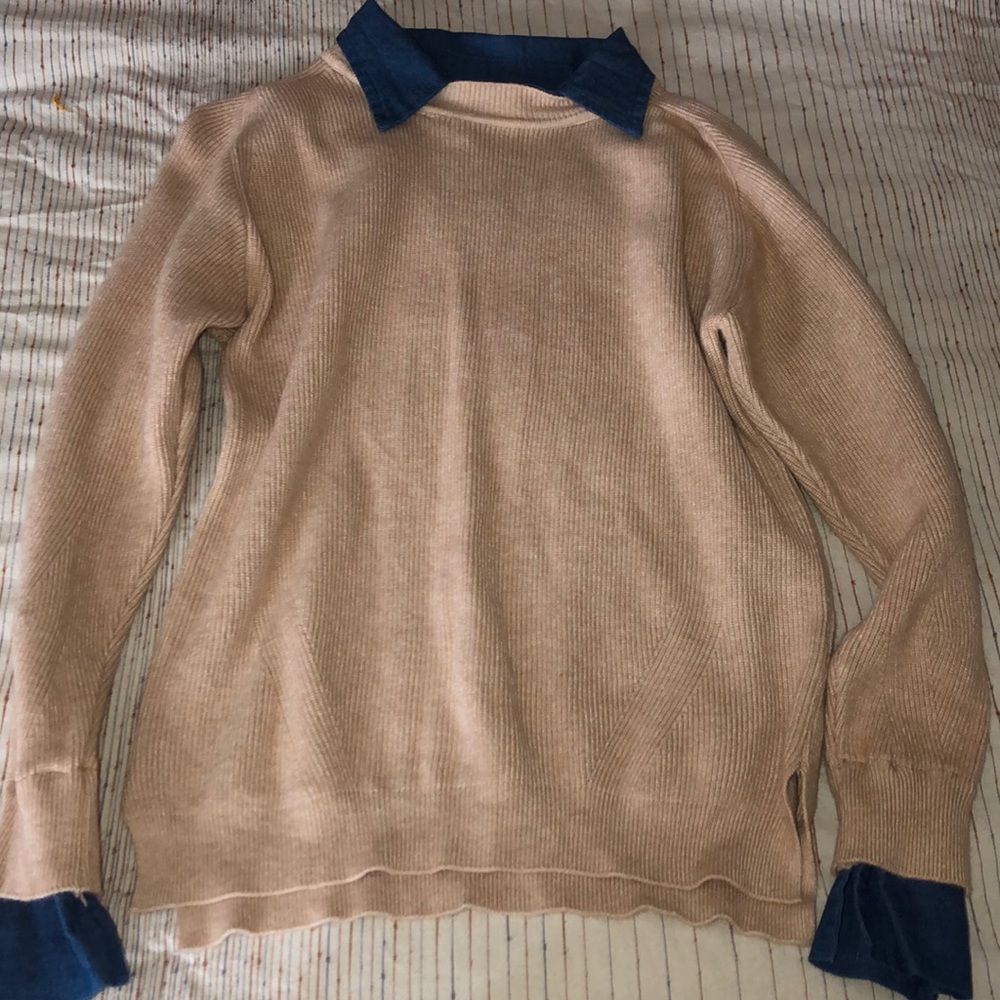 Long sleeve dressy shirt. Worn only once.